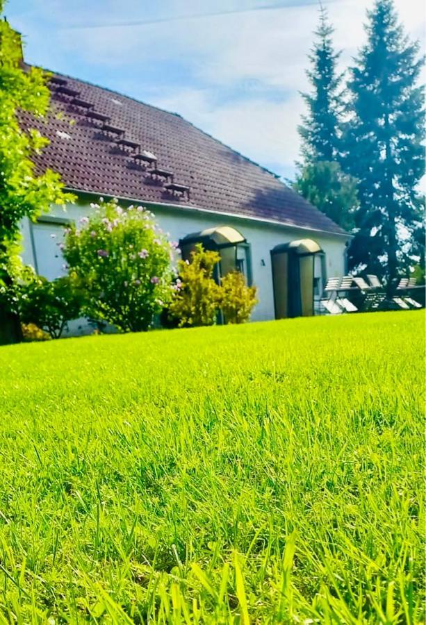 Familienhof Mueritz Klein Plasten Exterior foto